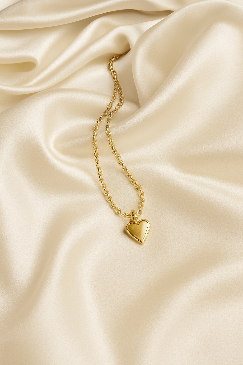 Gold Heart Pendant Beaded Necklace