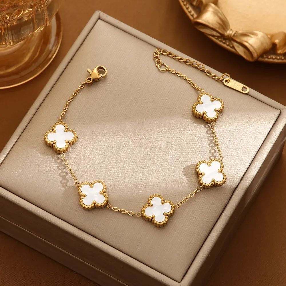 Four Leaf White & Gold Bracelet