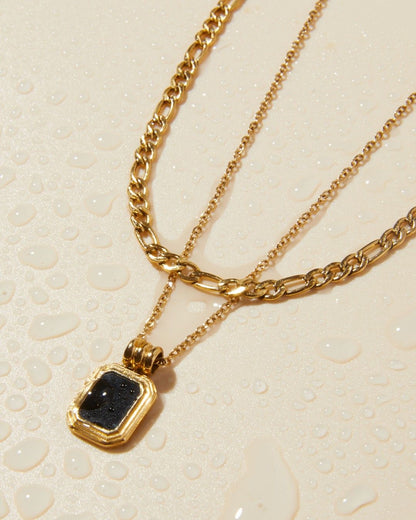 Rectangle Necklace (Black/Gold)