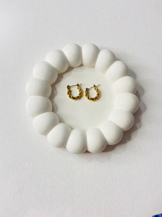 Twisted Rope Gold Hoop Earrings