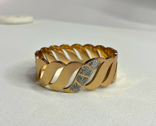 Luxe Rose Gold Leaf Twist Bracelet with Sparkling Crystal Accents
